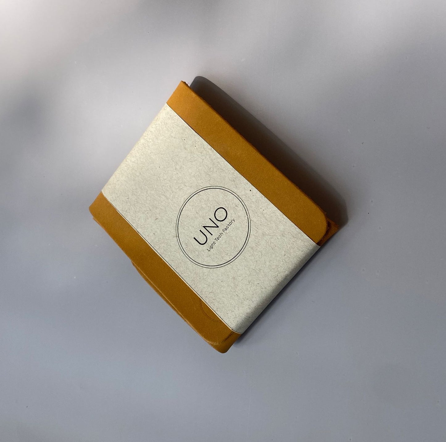 UNO- BILLETERA VERTICAL