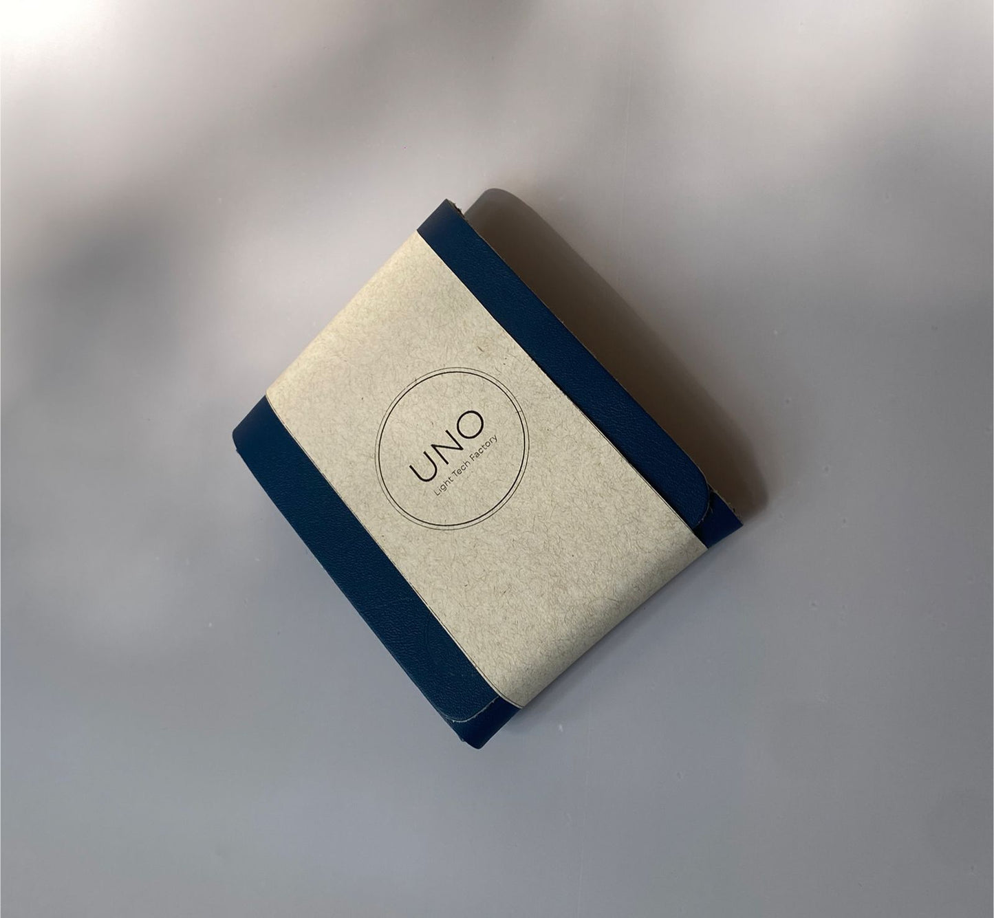 UNO- BILLETERA VERTICAL